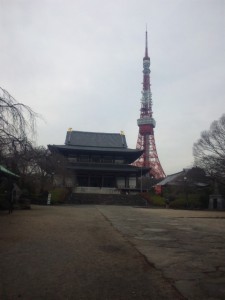 会場の増上寺と東京タワー